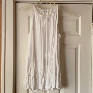 Brand New Woman’s white tank